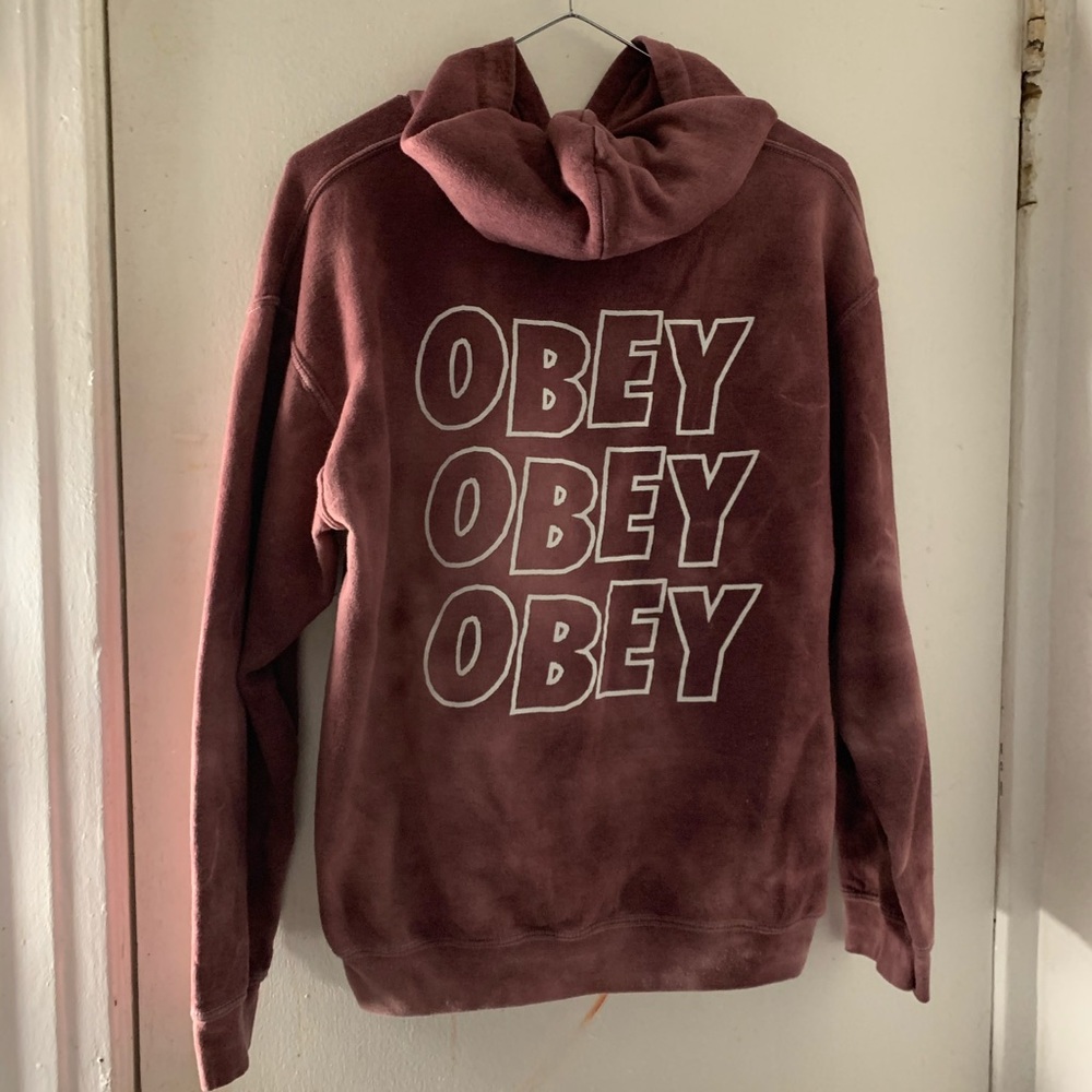 obey sweater